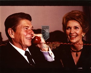 Image description is not available for 1994.199